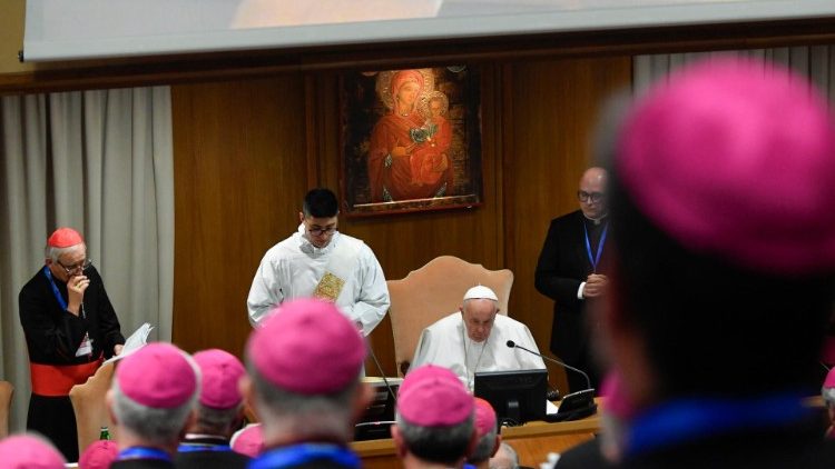 Le dérapage de François sur les « pédés » devant les évêques italiens