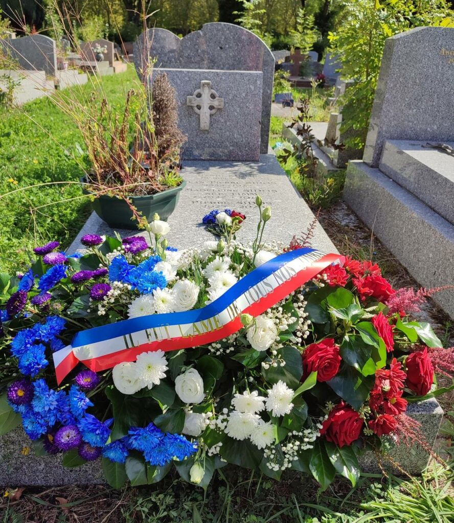 Yvan Benedetti condamné pour avoir déposé des fleurs sur la tombe de Pierre Sidos