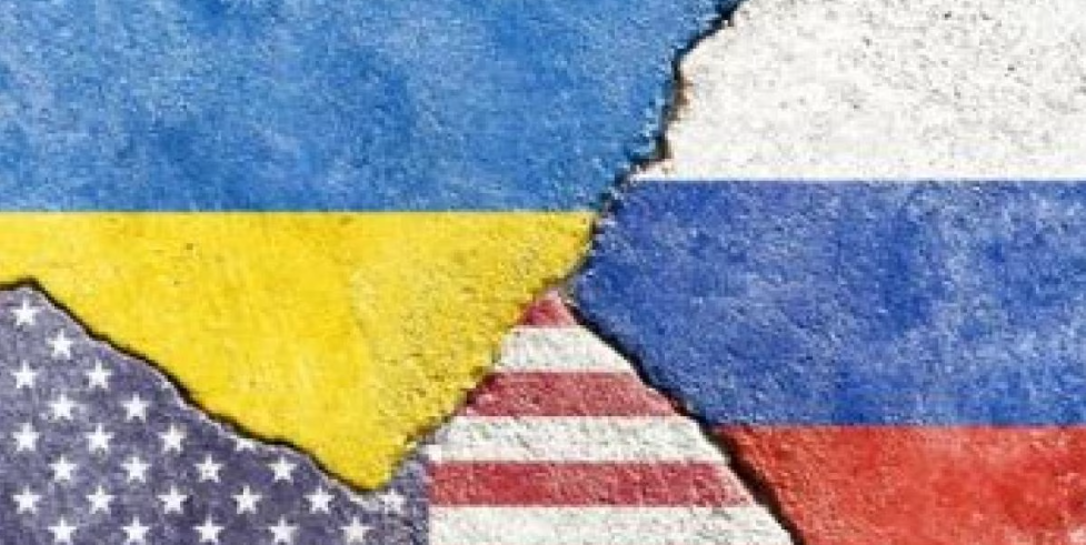 Les Etats-Unis discutent avec l'Ukraine de frappes contre la Russie