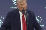 Trump accuse Biden de persécuter les chrétiens pro-vie et promet d’aider ceux en prison