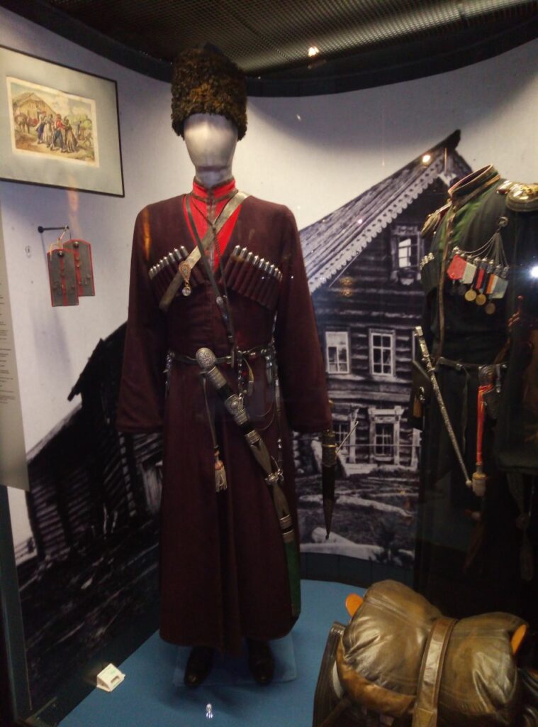 Découvrez la Salle des trésors impériaux russes du Musée royal de l’Armée, à Bruxelles