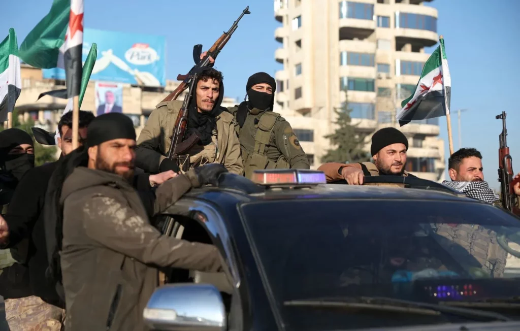 Attaque d'Alep par les terroristes de Hayat Tahrir al-Sham (al Qaeda) , novembre 2024