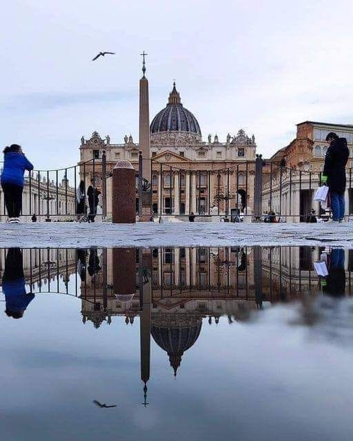 Etat du Vatican : mesures sévères pour protéger ses frontières