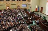 Pologne – Débat sur l’interdiction de la confession des moins de 16 ans