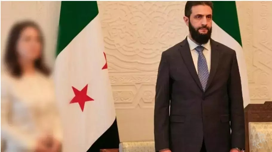 Le nouveau dirigeant syrien refuse de serrer la main d'une femme ministre d'Allemagne