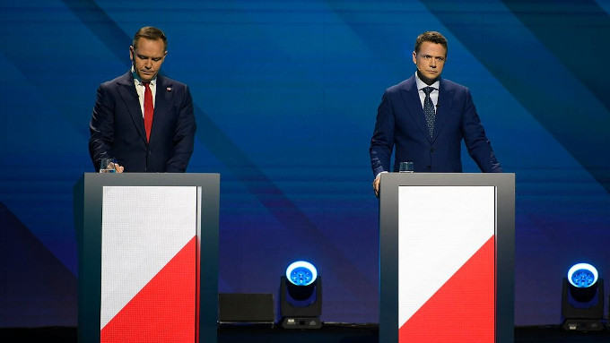 Les élections polonaises marquées par l'avortement et les questions LGBT