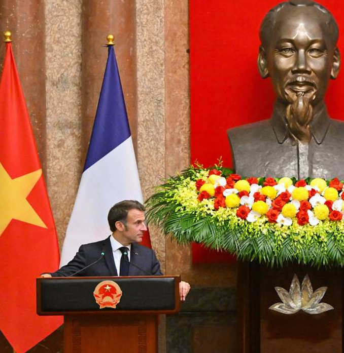 Macron s'efforce de restaurer son influence en Asie