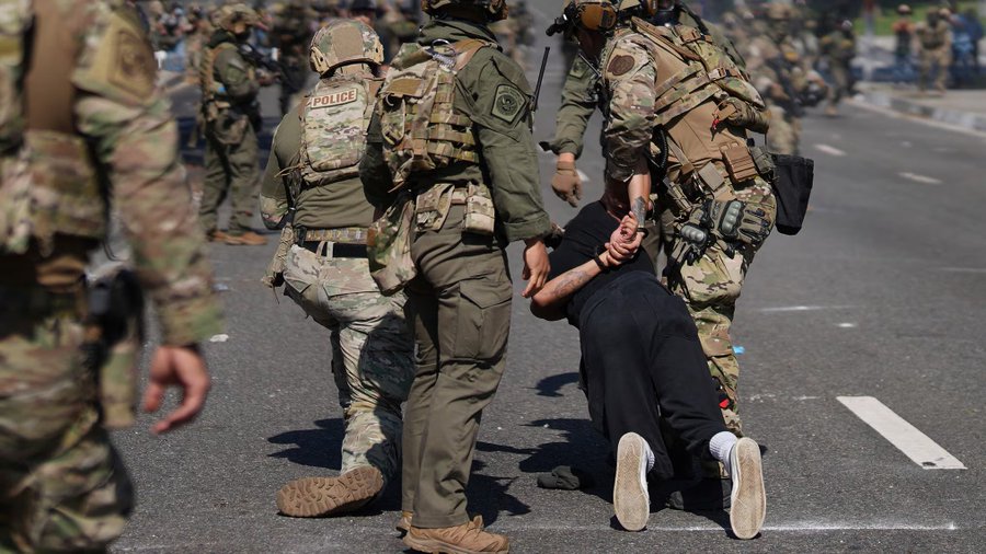 Etats-Unis - Les pouvoirs limités de l'armée face aux émeutiers
