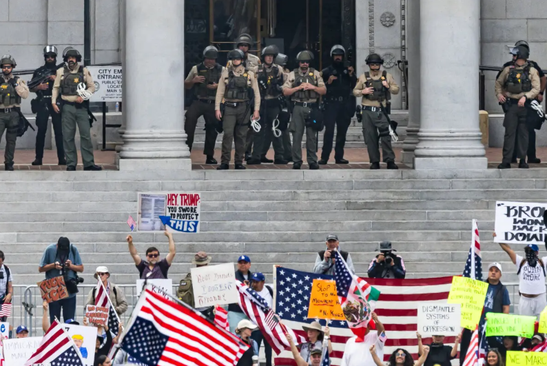 Manifestations anti-Trump dans de nombreuses villes des Etats-Unis ce week-end