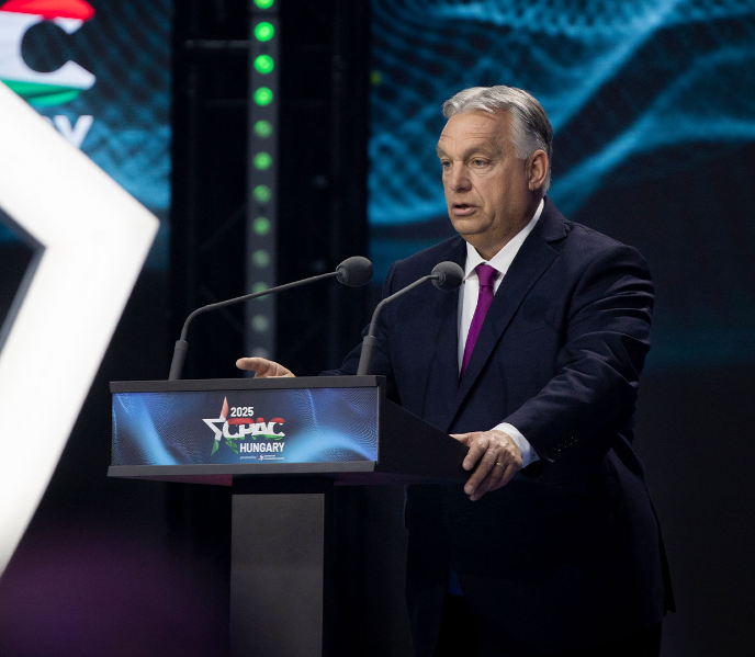 Orbán : "L'adhésion accélérée de l'Ukraine à l'UE est un prétexte pour réorganiser l'Europe sous un régime de guerre"