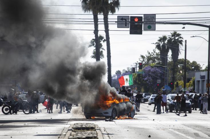 Révolution de couleur en Californie contre Trump, juin 2025