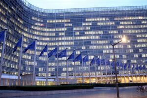 La Commission européenne va décider si elle financera les avortements avec des fonds publics