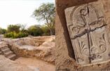 Présence chrétienne préislamique dans le golfe persique : une croix chrétienne du VIIe siècle a été découverte à Abou Dhabi