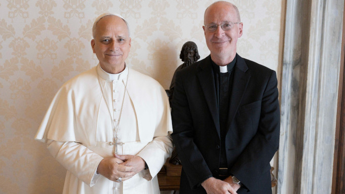 "Léon XIV poursuivra la même ouverture d'esprit que François envers les LGBTQ"