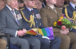 Le roi Charles III honore les militaires LGBT…