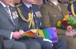 Le roi Charles III honore les militaires LGBT…