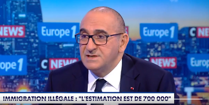 Le ministre de l'Intérieur ment aux Français sur les chiffres de l'immigration illégale et se ravise 48h après