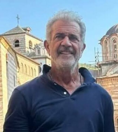 Mel Gibson et son équipe prient chaque jour ensemble sur le lieu du tournage de "La Résurrection"