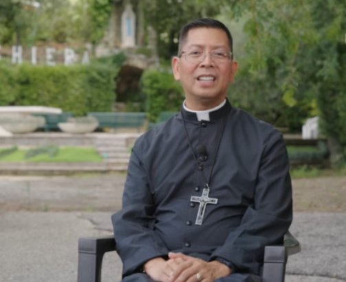 Père Robert Cruz, exorciste : « Les démons ne se cachent plus »