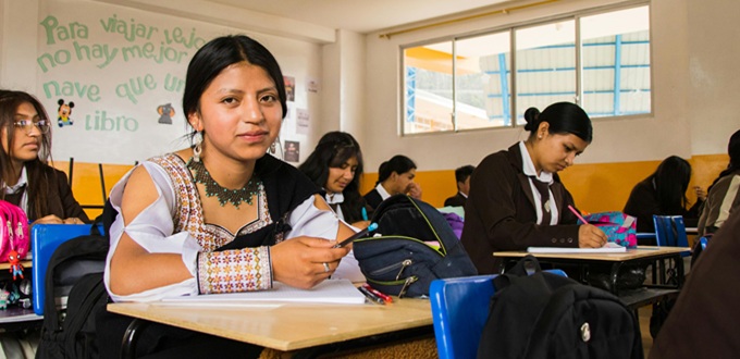 Rejet par les citoyens équatoriens du protocole du ministère de l'Éducation sur l'identité de genre chez les mineurs