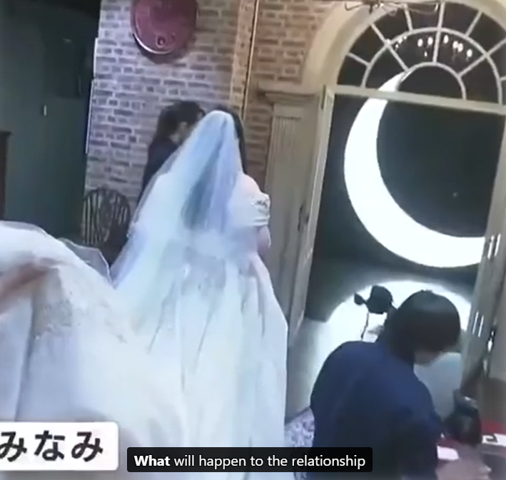 Au Japon une femme épouse une IA !