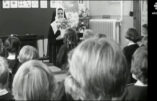 Une vidéo empreinte d’une poignante nostalgie : en 1959, une classe de catéchisme dans une école primaire au Québec.