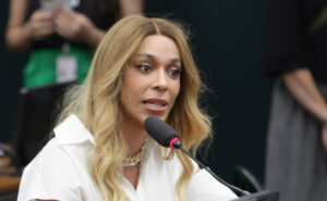 Le député Erika Hilton, homme transgenre ‘femme’ a été élu président de la Commission des femmes de la Chambre des représentants brésilienne