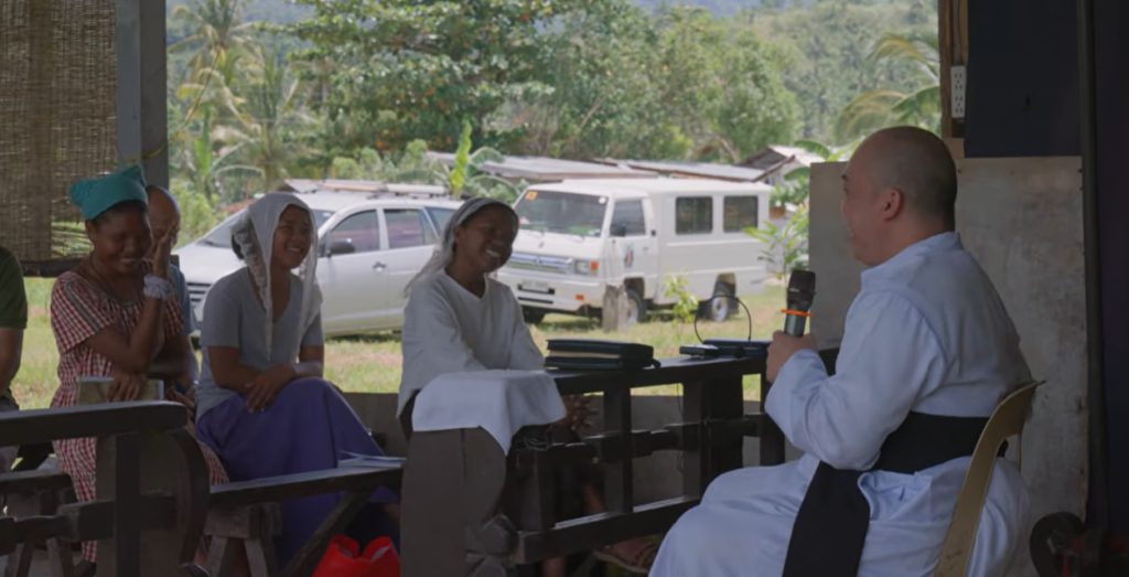 Traditio - Missionnaires catholiques à travers le monde