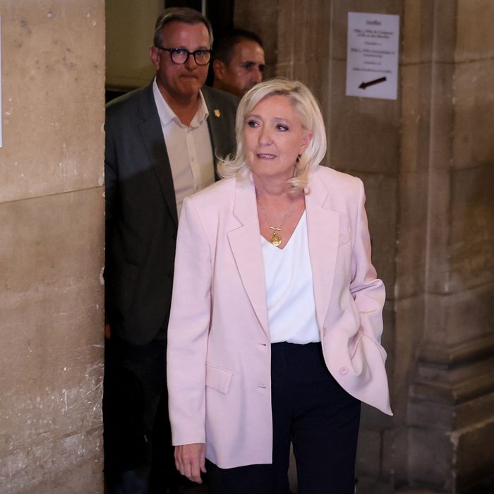 7 juillet 2026 - Marine Le Pen à la sortie de la cour d'appel de Paris